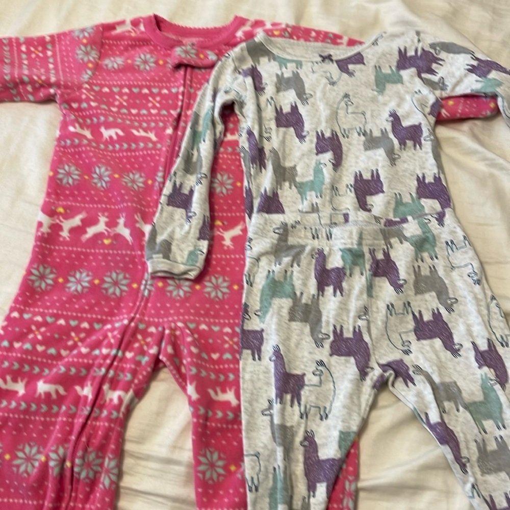 2T girl pijamas